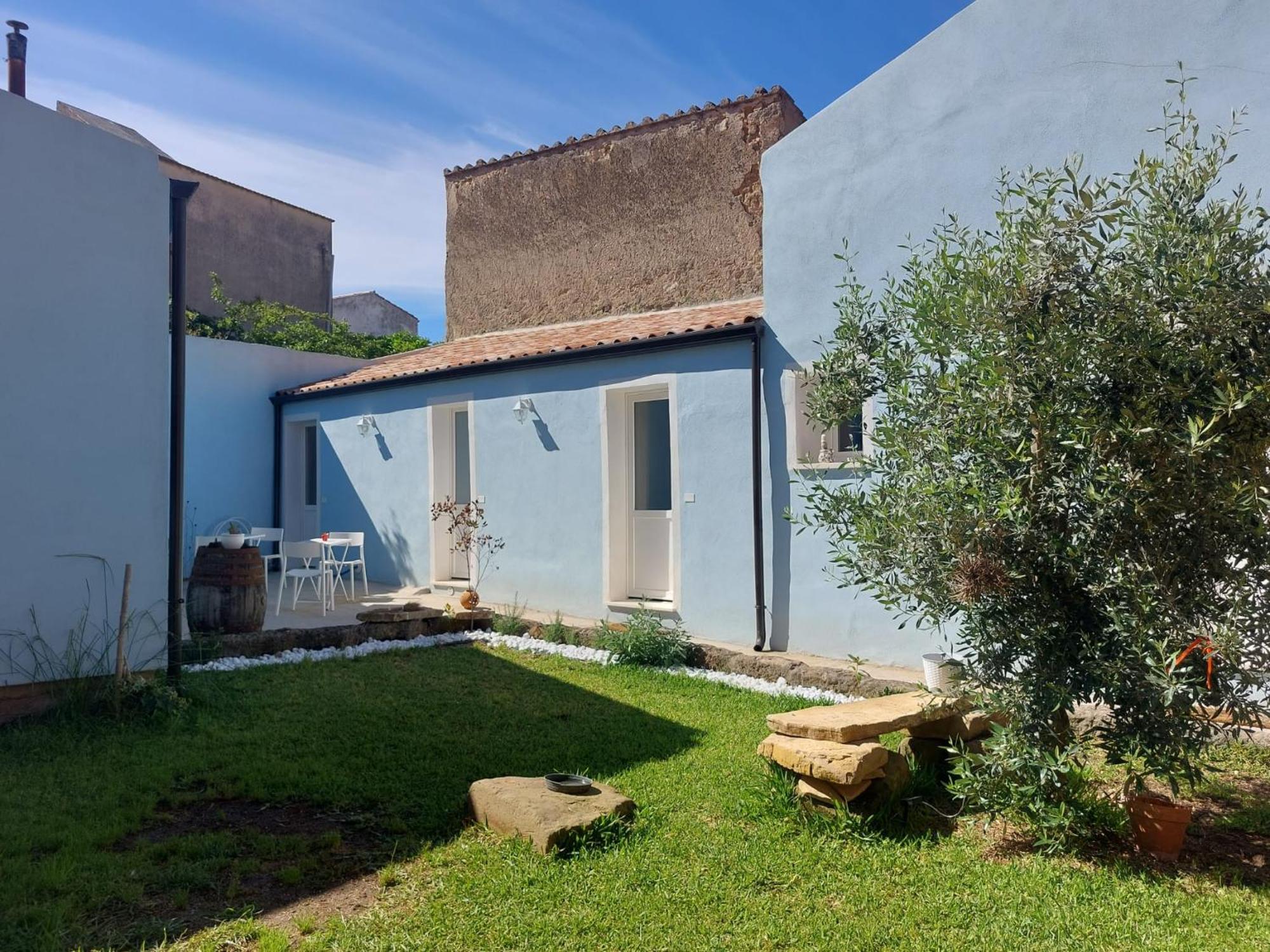 B&B Il Borgo Delle Emozioni Dolianova エクステリア 写真